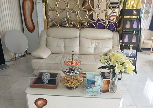 沙發(fā)休息區(qū)