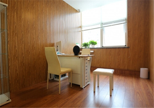 丹東晶馨美容醫(yī)院咨詢(xún)室