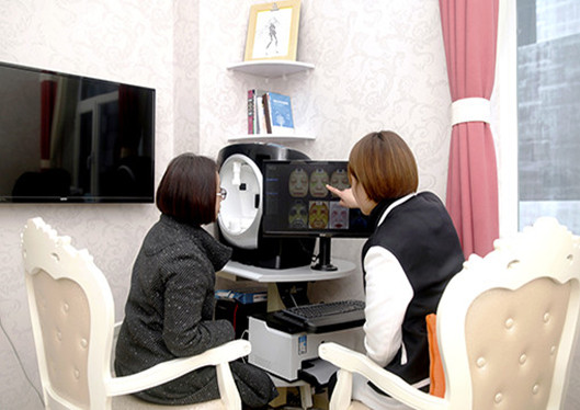 廊坊艾美整形術(shù)前皮膚檢測