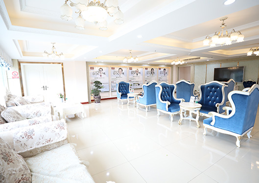 成都艾米麗大廳休息區(qū)