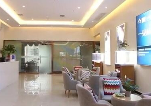 醫(yī)院等候區(qū)