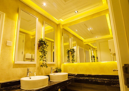 天津知妍醫(yī)療美容衛(wèi)生間