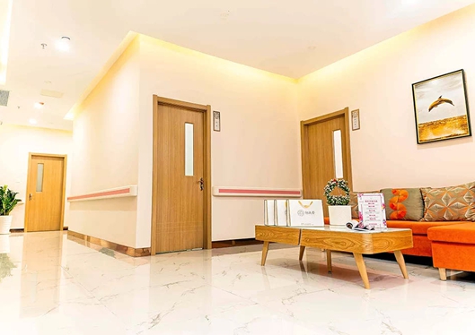 沈陽(yáng)創(chuàng)美薈醫(yī)療美容門(mén)診部候診區(qū)