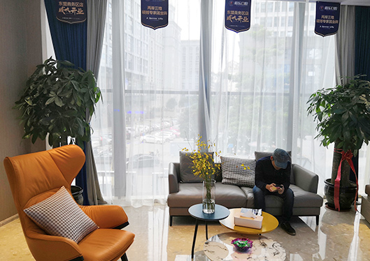 南寧柏樂(lè)口腔等候區(qū)