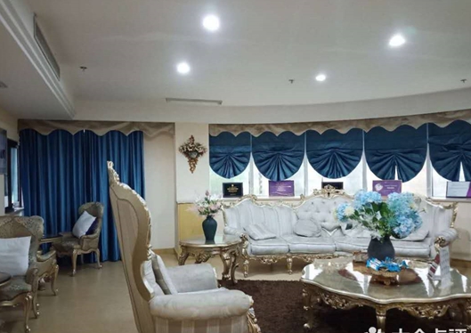 南京康美美容醫(yī)院歐陸復古風格的觀察區(qū)