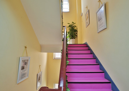 天津時(shí)光整形美容門(mén)診部樓梯