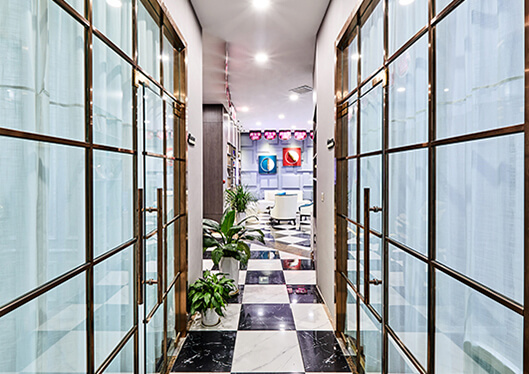 西安星美植發(fā)門診部走廊