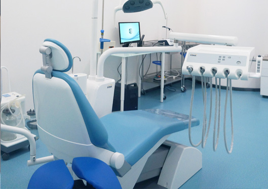 診室（五）種植室