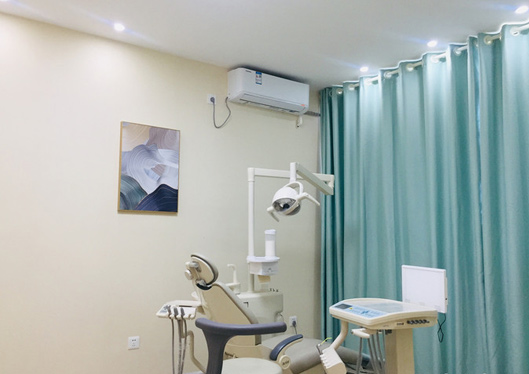南寧牙百年口腔診療室