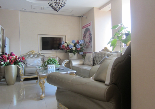 天津健麗紫潔醫(yī)療美容門診部休息區(qū)域