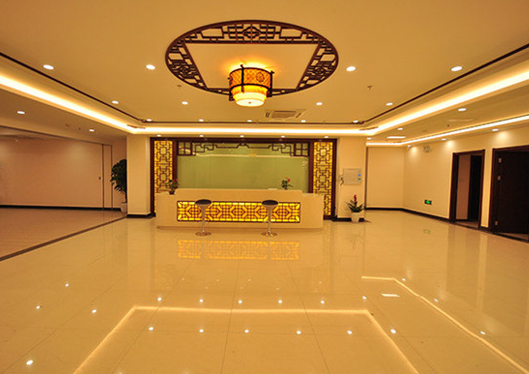 蘇州膚康皮膚病醫(yī)院導(dǎo)醫(yī)臺(tái)