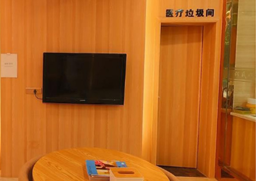 醫(yī)療垃圾間