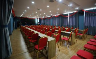 洛陽(yáng)友好口腔門(mén)診部會(huì)議室